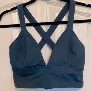Lululemon Sports Bra, Women’s size 6, dark green